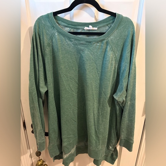 Jane and Delancey Sweaters - *3 for $21 bundle special* Jane & Delancey Oversized Crewneck